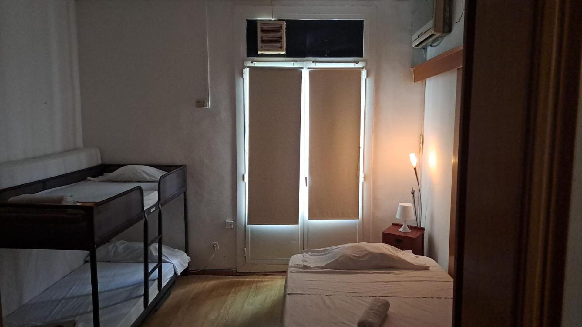 Habitacion Para Grupos Hasta 8 En Plena Rambla De Cataluna Barcelona Zewnętrze zdjęcie